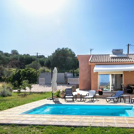 Ruby Pessada Villa *